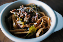 Load image into Gallery viewer, Linguine with Italian Sausage