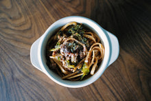 Load image into Gallery viewer, Linguine with Italian Sausage